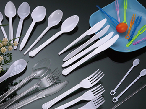 Des produits en plastique à faible volume peuvent être produits à l'aide de moules à injection